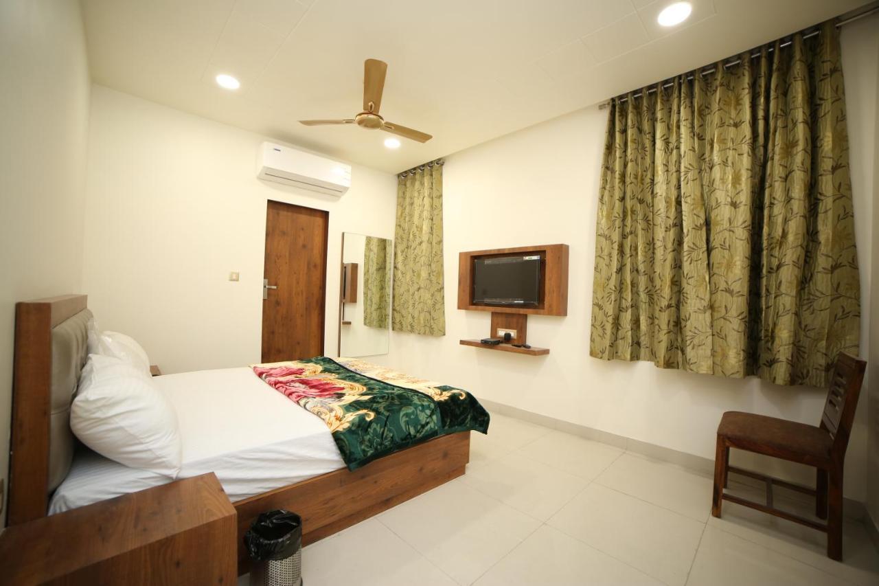 Hotel Devens Jaipur Luaran gambar